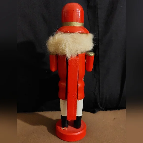 Vintage 9 inch Tall Drummer Nutcracker Figurine - Picture 8 of 13